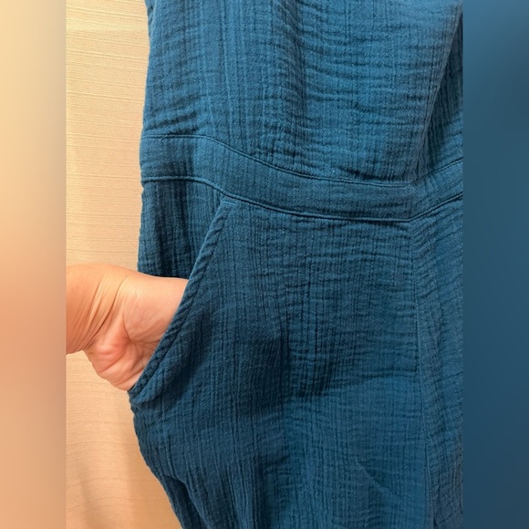 Carve design sleeveless romper blueish size medium fun bohemian eco friendly - Picture 4 of 9